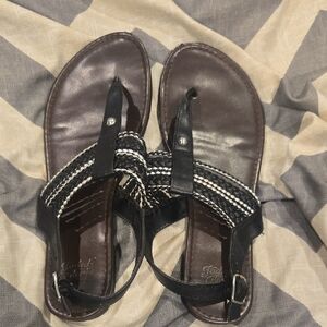 Faded Glory Black and Silver Sandals